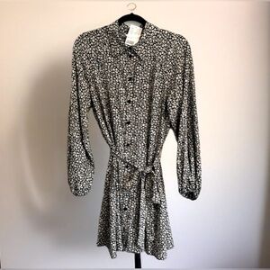 NWT H&M beautiful fall knee length dress - size small